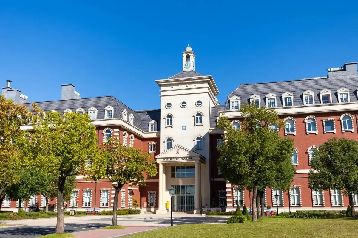 Wellington College Hangzhou Tops Forbes and KingLead Rankings